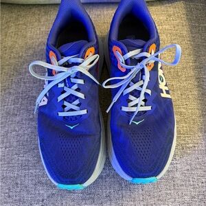 Women’s Hoka Challenger ATR 7 size 10.5 wide